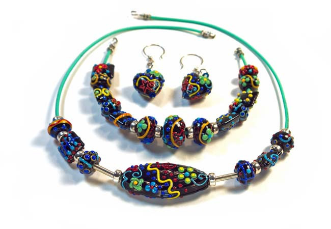 Necklace/Bracelet/Earrings Set: Green Leather and Handmade Lampwork