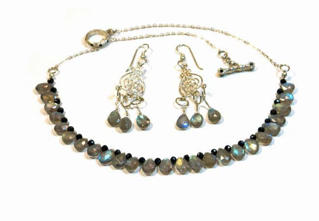 Necklace/Earrings Set: Labradorite and Black Spinel
